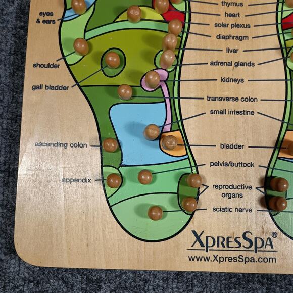 XpresSpa Foot Reflexology Wooden Massage Board Chart Acupressure Tool - Picture 6 of 7